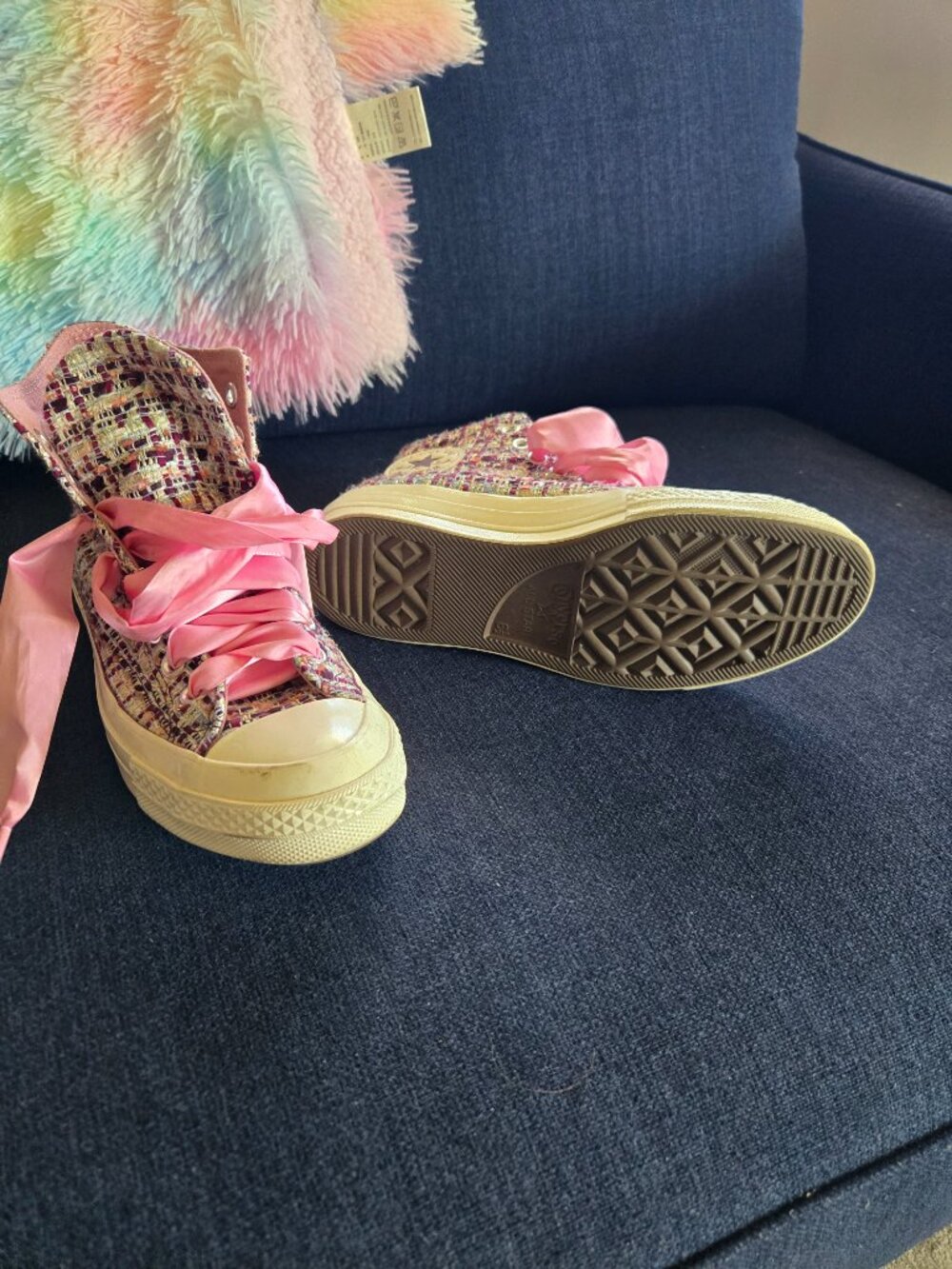 Converse pink tweed hi tops - Picture 4 of 4